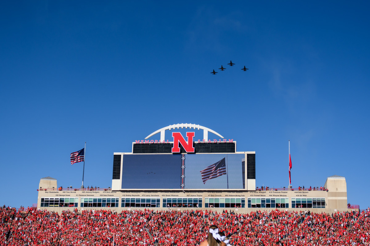 05_FB vs Northwestern 1021